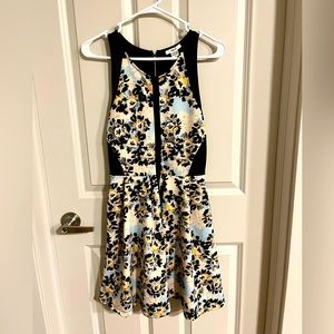 Floral sleeveless dress size small
